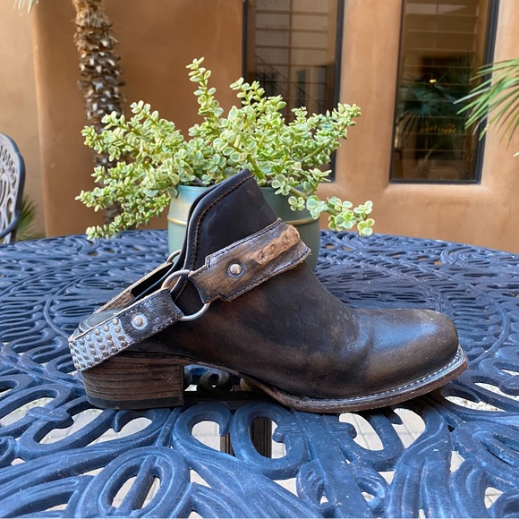 SOLD FreeBird by Steven Train Leather Mule Heel Bootie - Picture 4 of 12